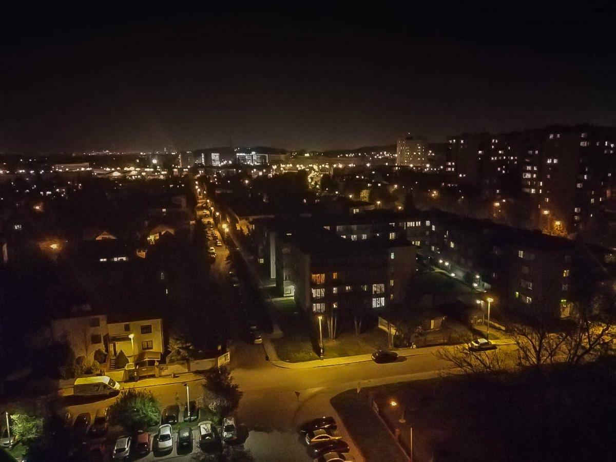 Sky Apartments - Lagiewniki Kraków Exteriör bild
